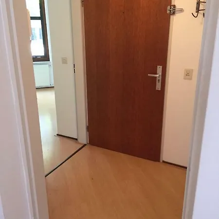 Central Apartment *